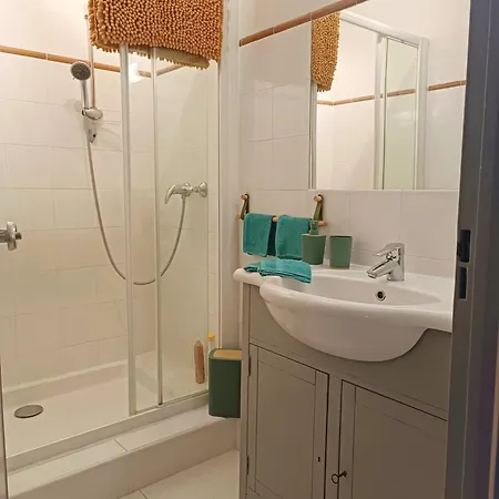 à 100m De La * Mandelieu